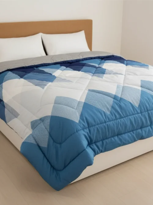 Blue geometric heavy winter quilt rajai king size 4.5kg with abstract triangle pattern by Vardhman Mills
