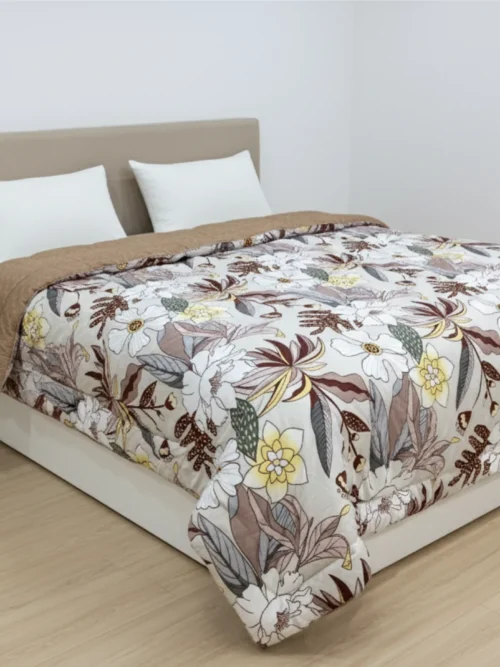 Brown botanical heavy winter quilt rajai king size 4.5kg with vintage floral leaf pattern by Vardhman Mills