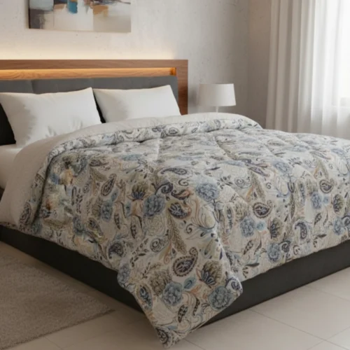 Cream paisley heavy winter quilt rajai king size 4.5kg with ethnic ornamental traditional pattern by Vardhman Mills