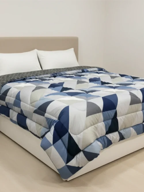 Navy patchwork heavy winter quilt rajai king size 4.5kg with diagonal diamond geometric pattern by Vardhman Mills