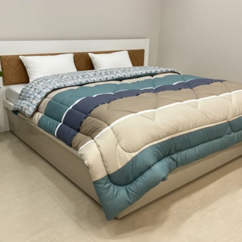 Teal striped heavy winter quilt rajai king size 4.5kg with horizontal color block pattern by Vardhman Mills